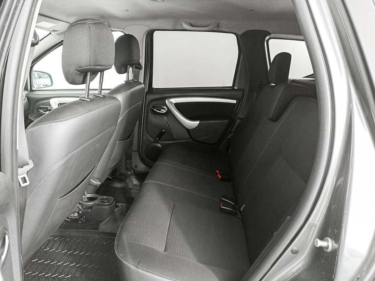 Nissan Terrano с пробегом — 2016 год. Фото: #9