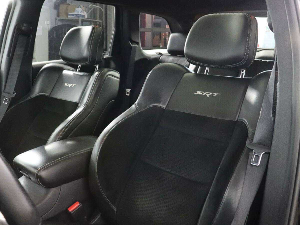 Jeep Grand Cherokee с пробегом — 2014 год. Фото: #9