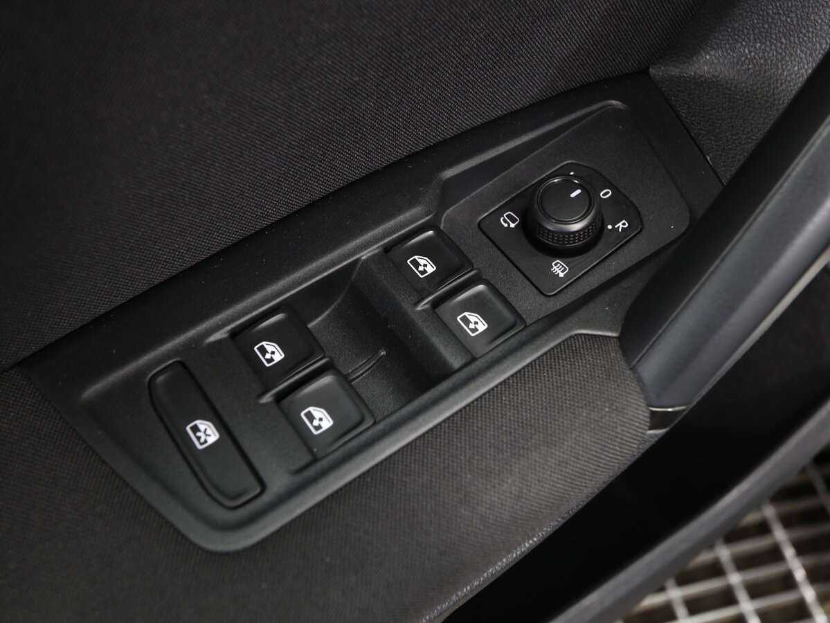 Volkswagen Tiguan с пробегом — 2019 год. Фото: #8