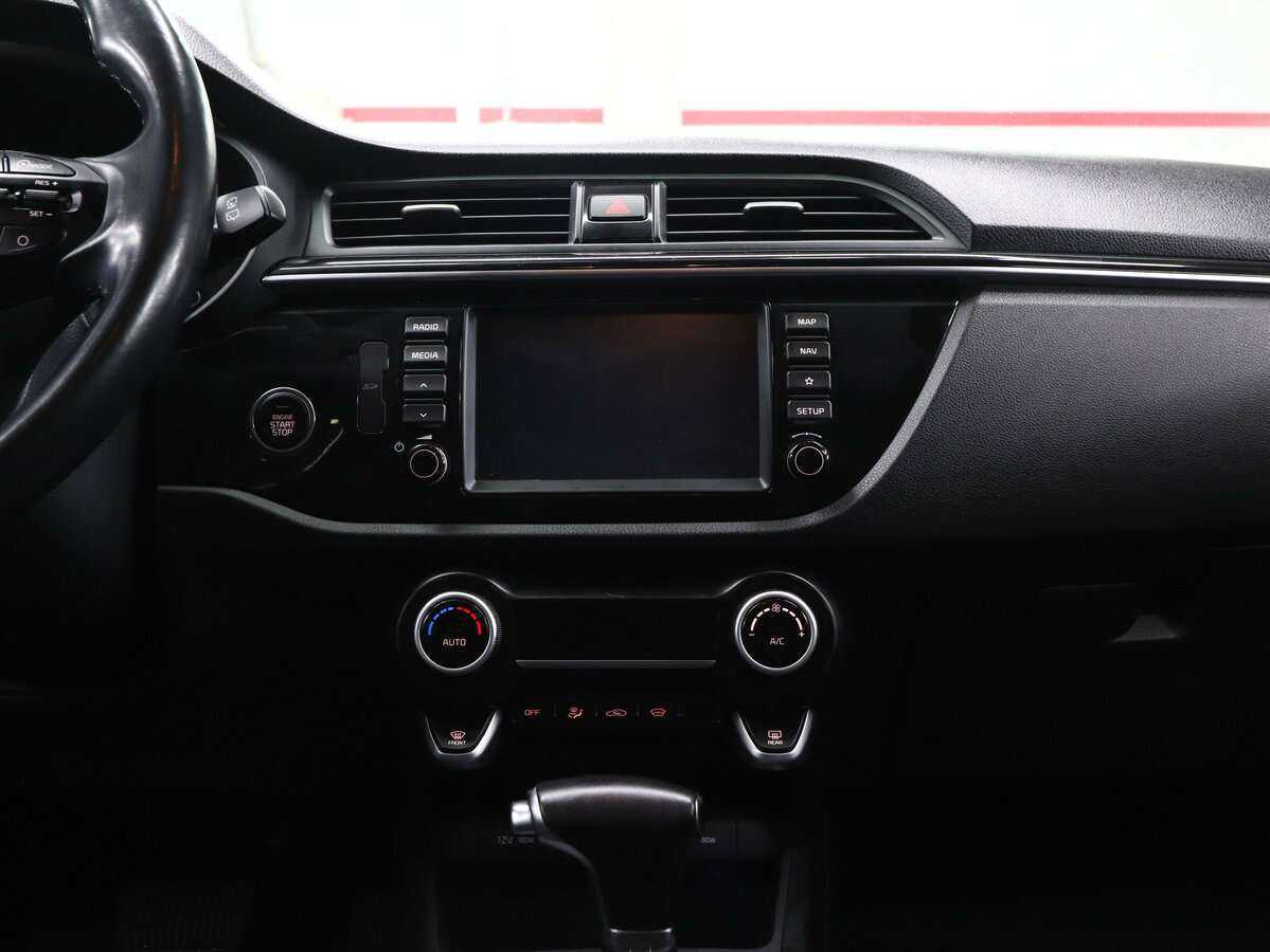 Kia Rio с пробегом — 2018 год. Фото: #15