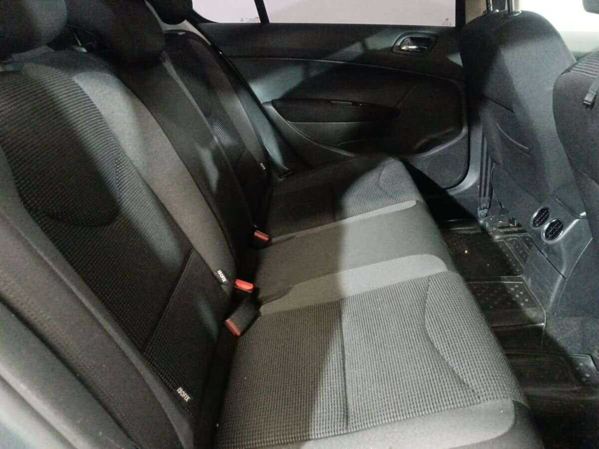 Peugeot 408 с пробегом — 2018 год. Фото: #10