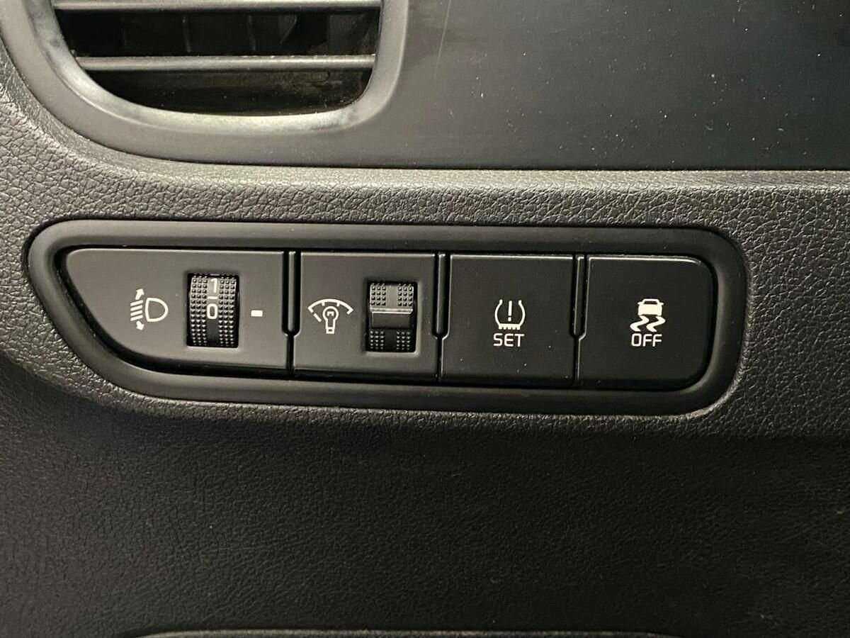 Kia Rio с пробегом — 2017 год. Фото: #15