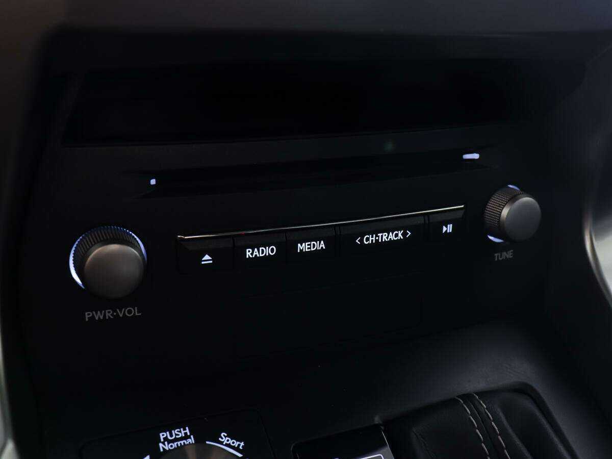 Lexus NX с пробегом — 2020 год. Фото: #21