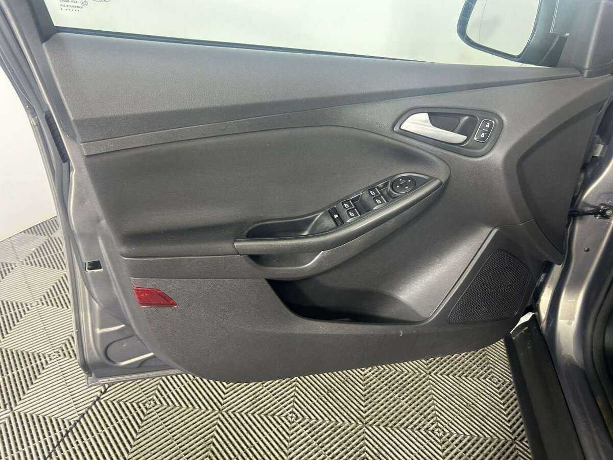 Ford Focus с пробегом — 2016 год. Фото: #7