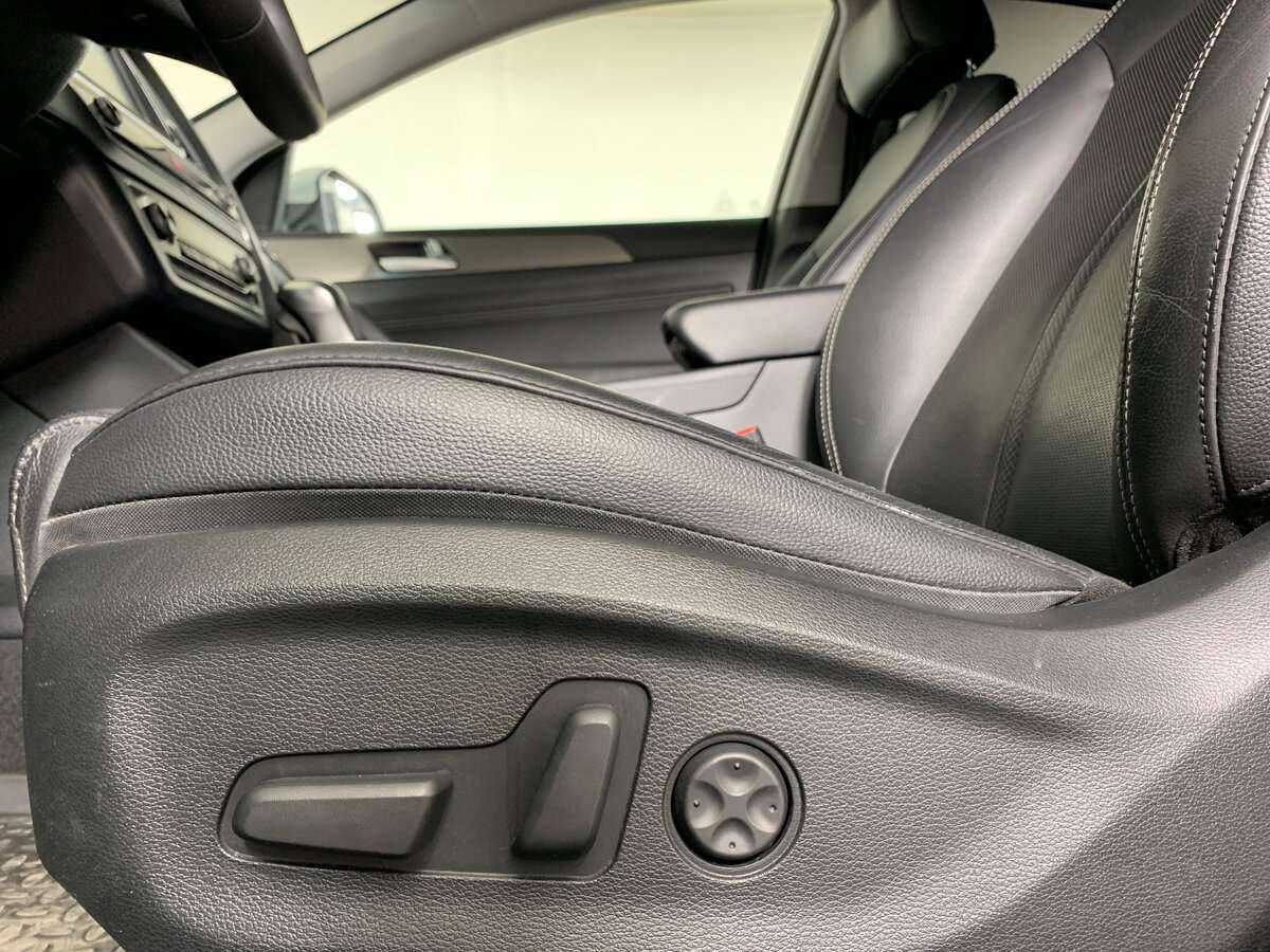 Hyundai Sonata с пробегом — 2019 год. Фото: #13