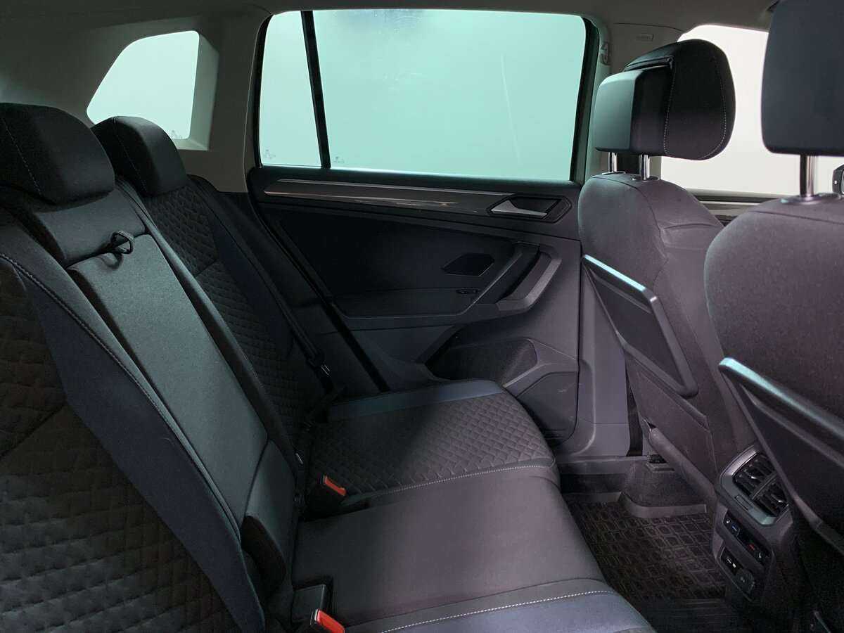 Volkswagen Tiguan с пробегом — 2020 год. Фото: #15