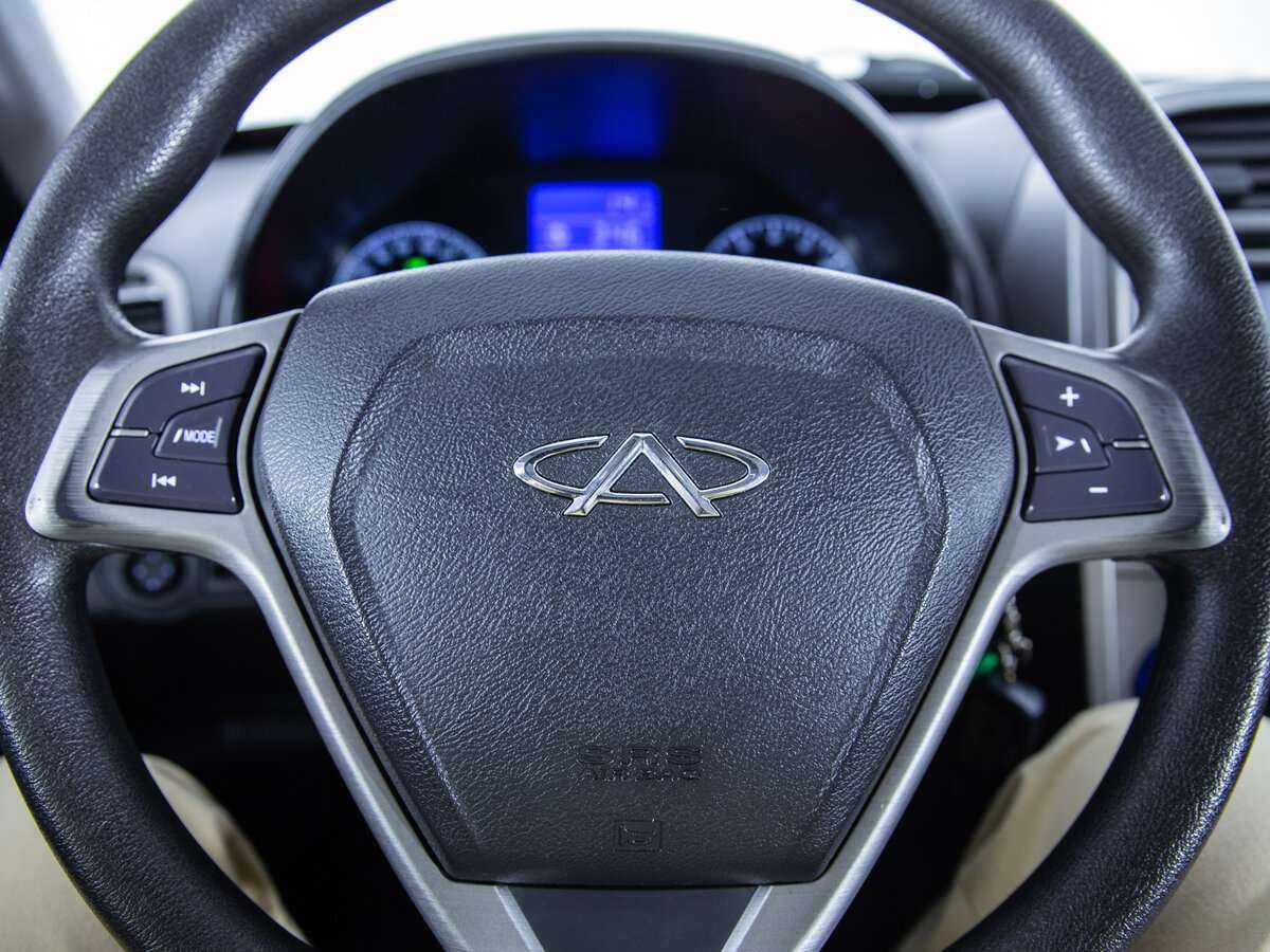 Chery Tiggo (T11) с пробегом — 2013 год. Фото: #13