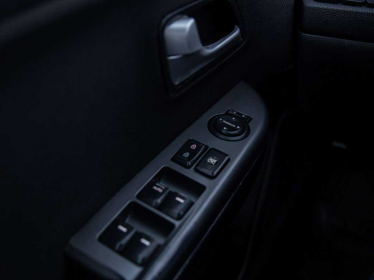 Kia Rio с пробегом — 2017 год. Фото: #11