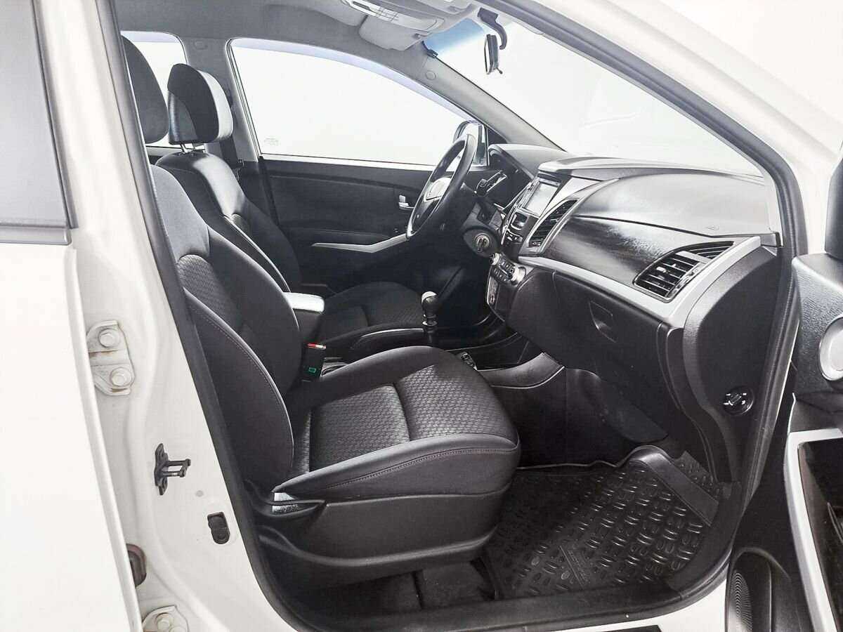 SsangYong Actyon с пробегом — 2014 год. Фото: #10