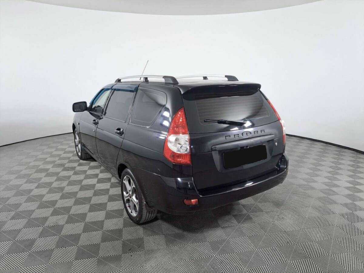 Lada (ВАЗ) Priora с пробегом — 2013 год. Фото: #6