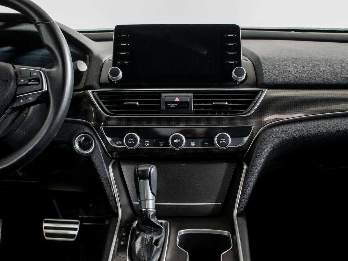 Honda Accord с пробегом — 2022 год. Фото: #8