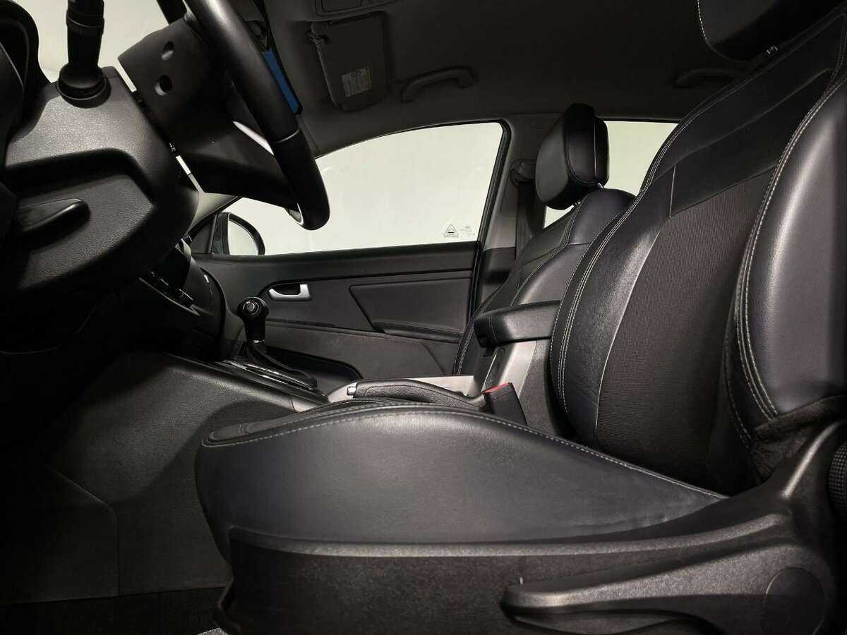 Kia Sportage с пробегом — 2013 год. Фото: #9