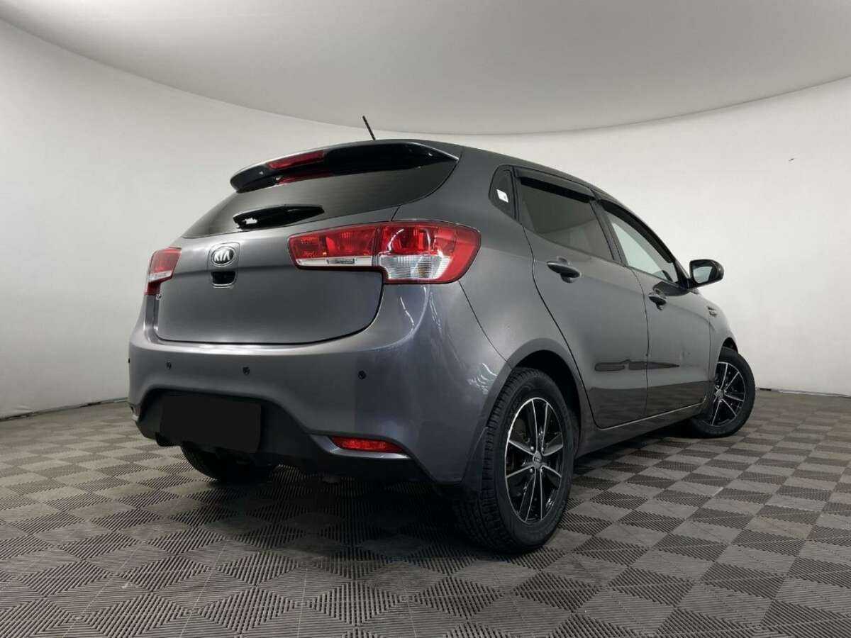 Kia Rio с пробегом — 2016 год. Фото: #5