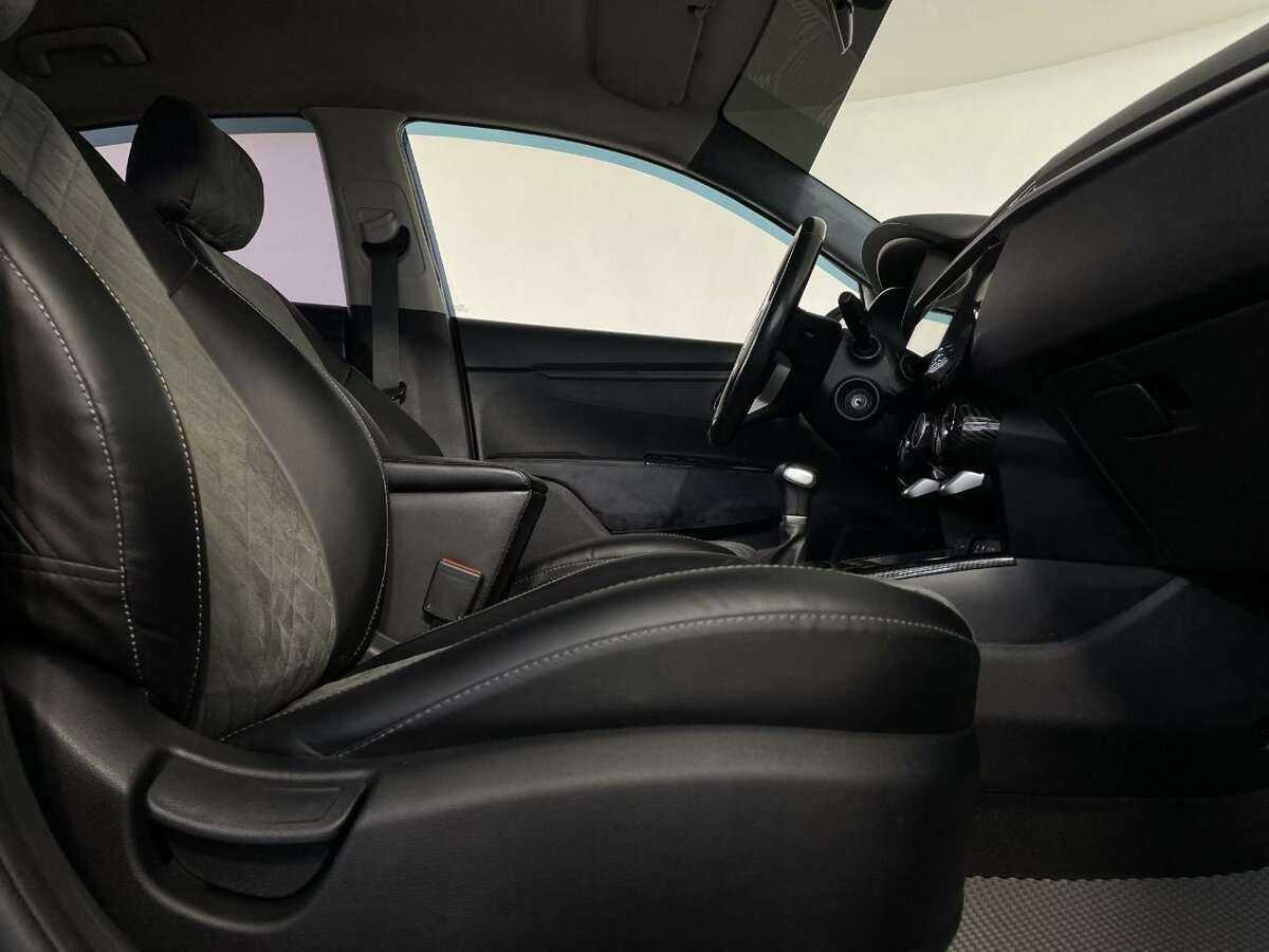 Kia Rio с пробегом — 2017 год. Фото: #13