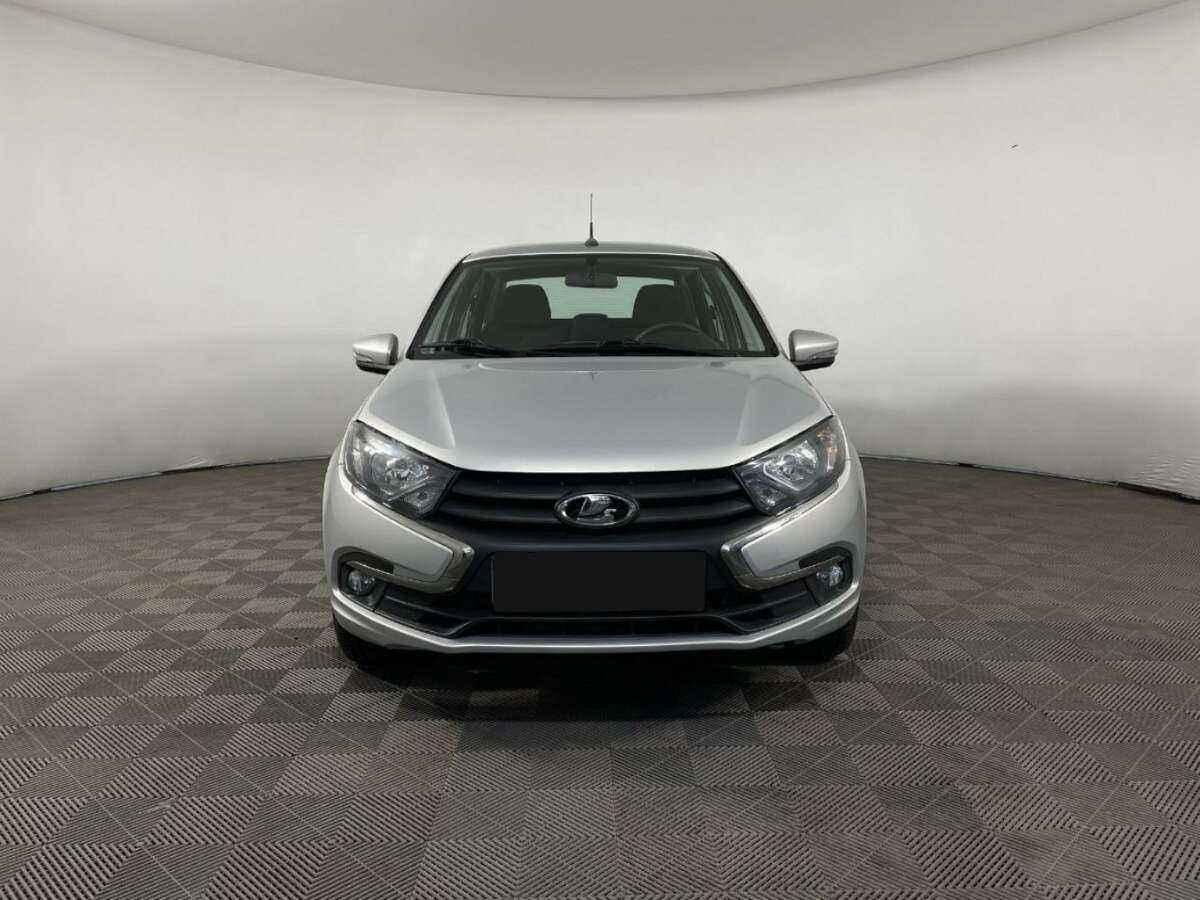 Lada (ВАЗ) Granta с пробегом — 2021 год. Фото: #1