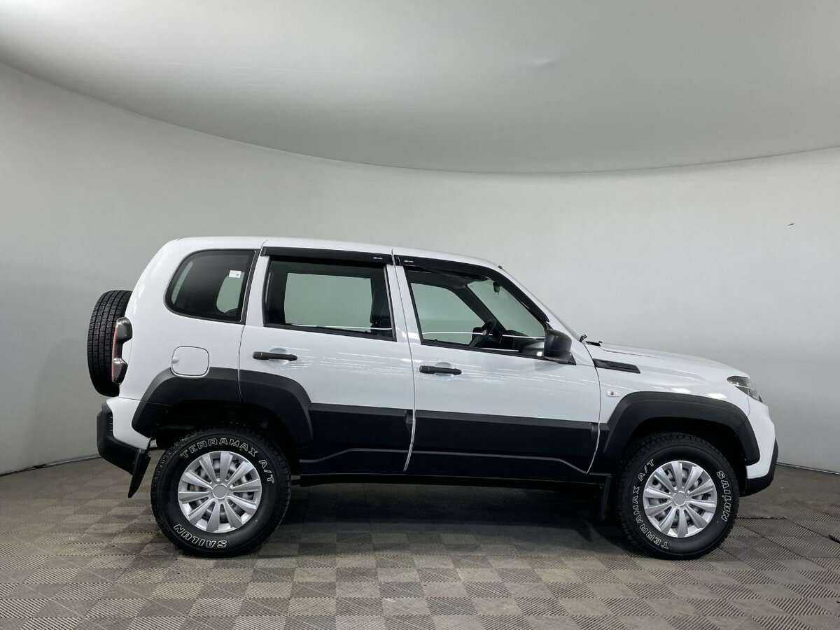 Lada (ВАЗ) Niva с пробегом — 2023 год. Фото: #3