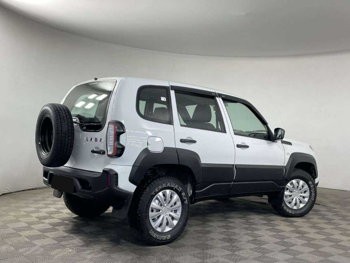 Lada (ВАЗ) Niva с пробегом — 2023 год. Фото: #5