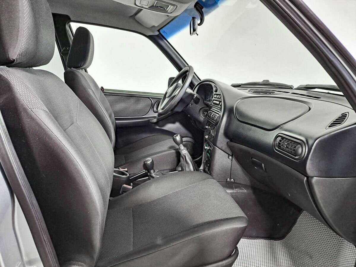 Chevrolet Niva с пробегом — 2017 год. Фото: #8