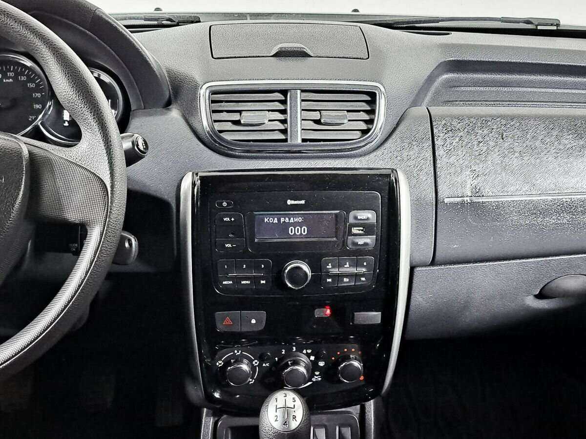 Nissan Terrano с пробегом — 2019 год. Фото: #10