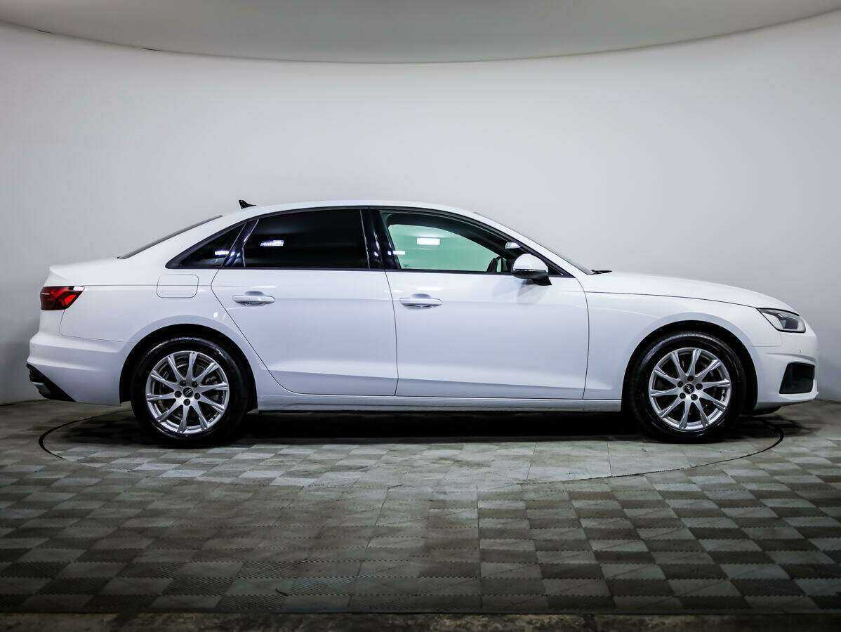 Audi A4 с пробегом — 2021 год. Фото: #2