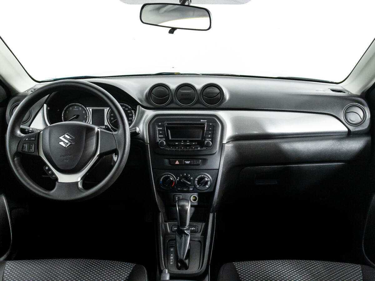 Suzuki Vitara с пробегом — 2017 год. Фото: #12