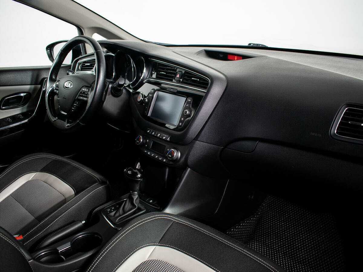 Kia Ceed с пробегом — 2018 год. Фото: #8