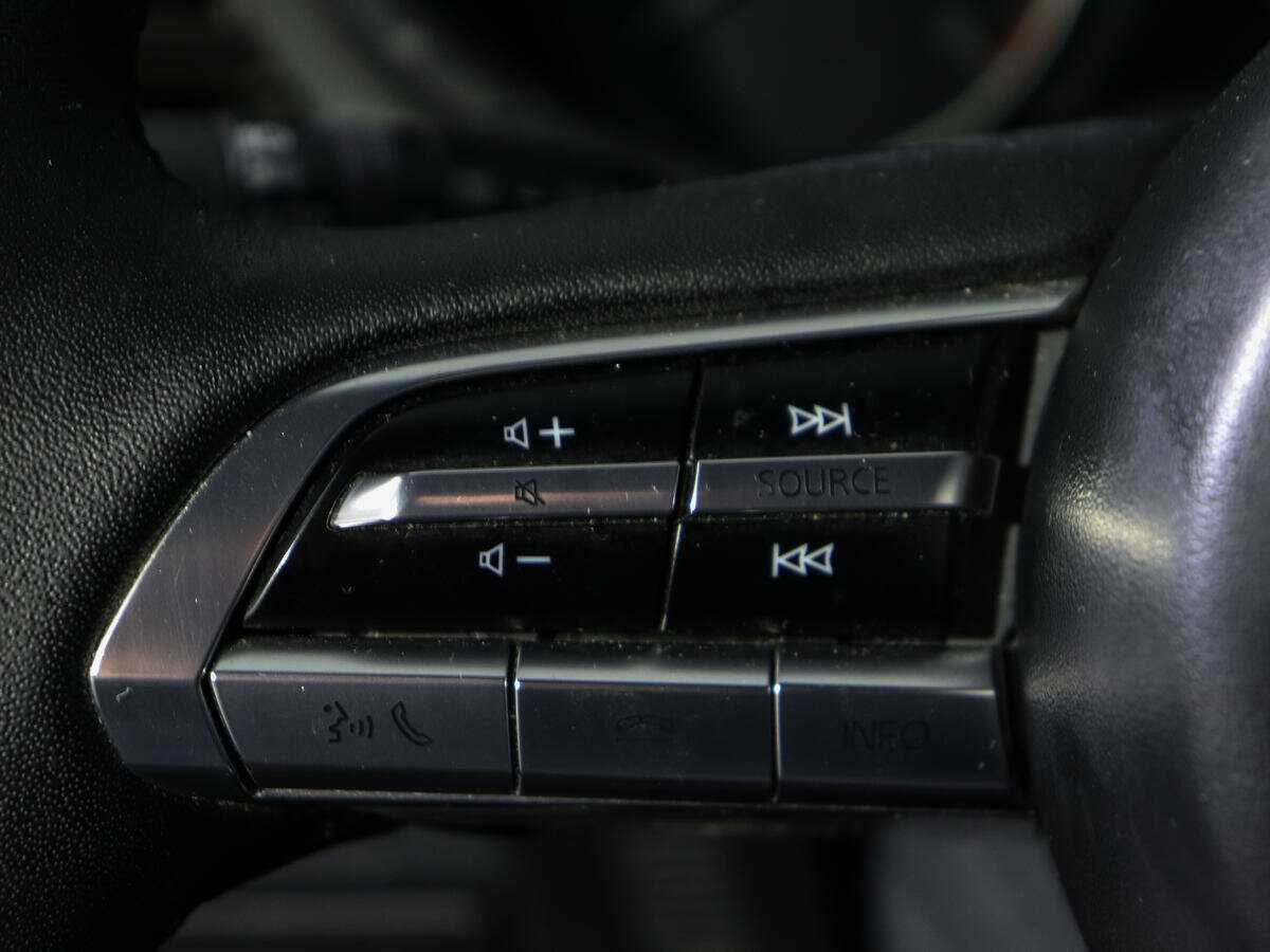 Mazda 3 с пробегом — 2019 год. Фото: #20