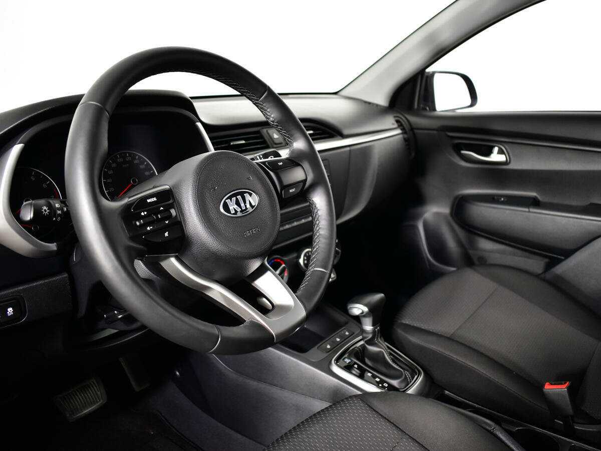 Kia Rio с пробегом — 2020 год. Фото: #12