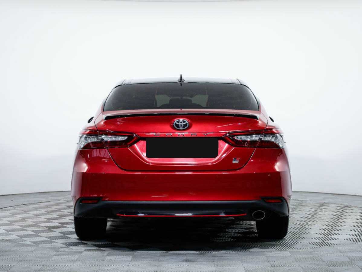 Toyota Camry с пробегом — 2021 год. Фото: #4