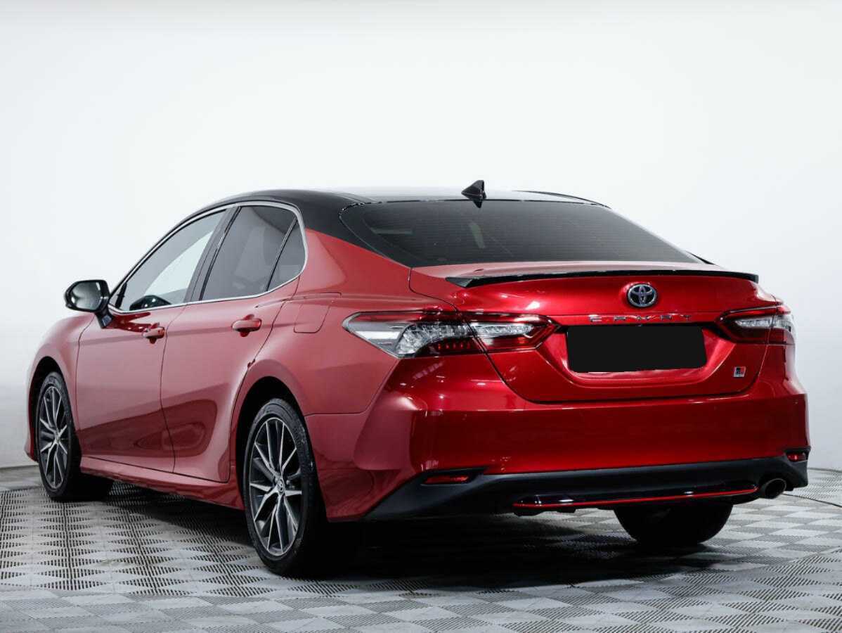 Toyota Camry с пробегом — 2021 год. Фото: #5