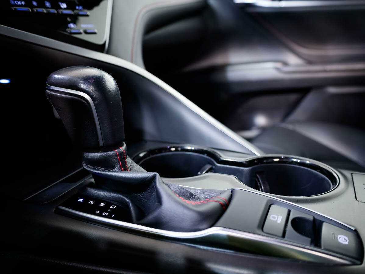 Toyota Camry с пробегом — 2021 год. Фото: #21