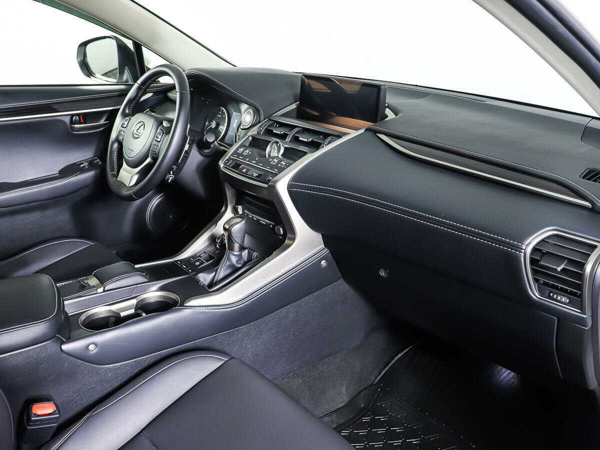 Lexus NX с пробегом — 2020 год. Фото: #8