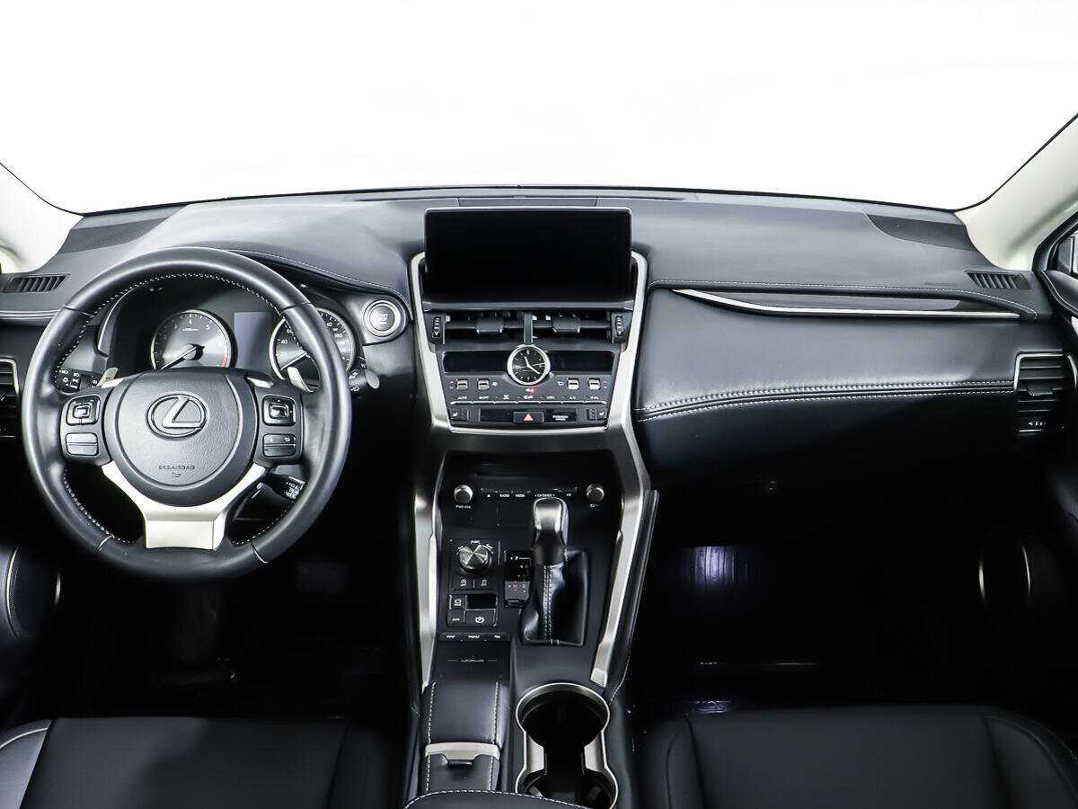 Lexus NX с пробегом — 2020 год. Фото: #10