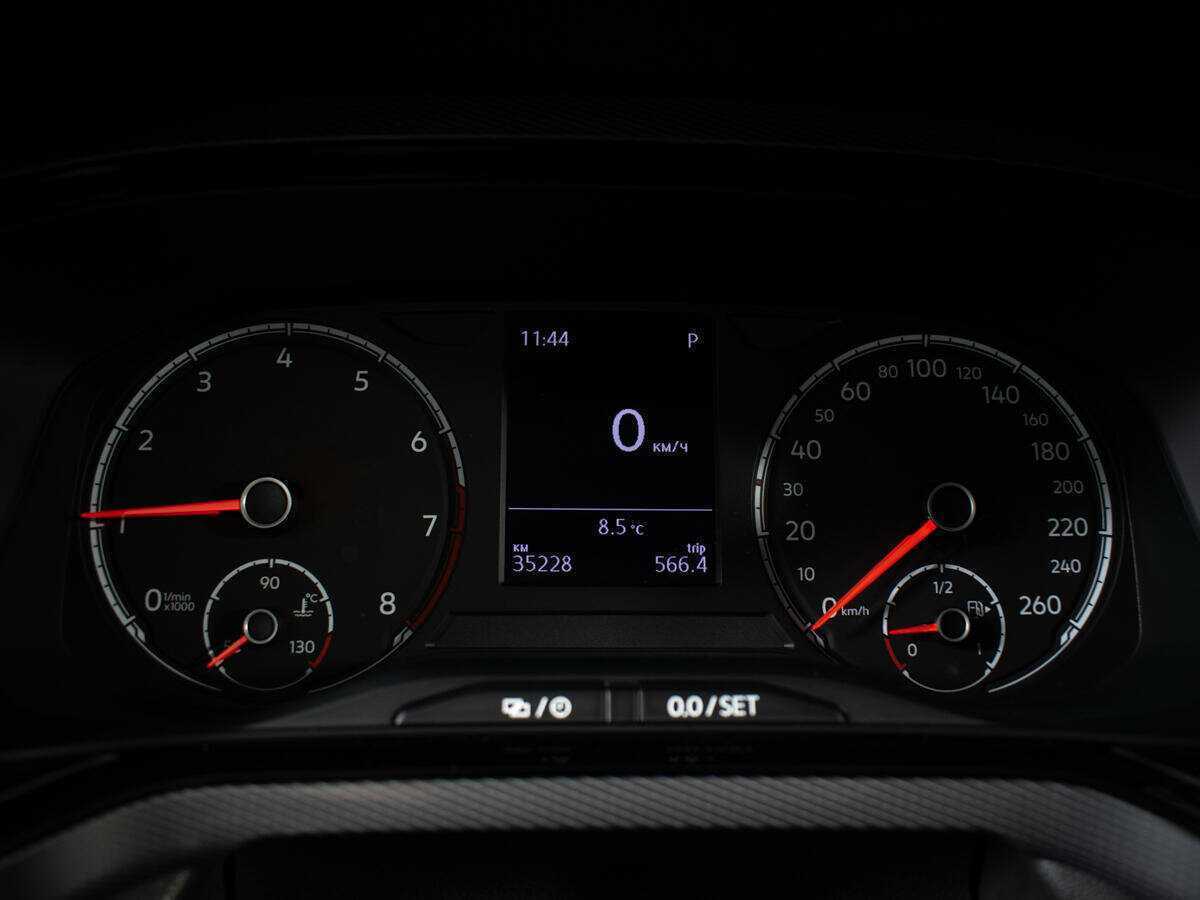 Volkswagen Polo с пробегом — 2020 год. Фото: #9