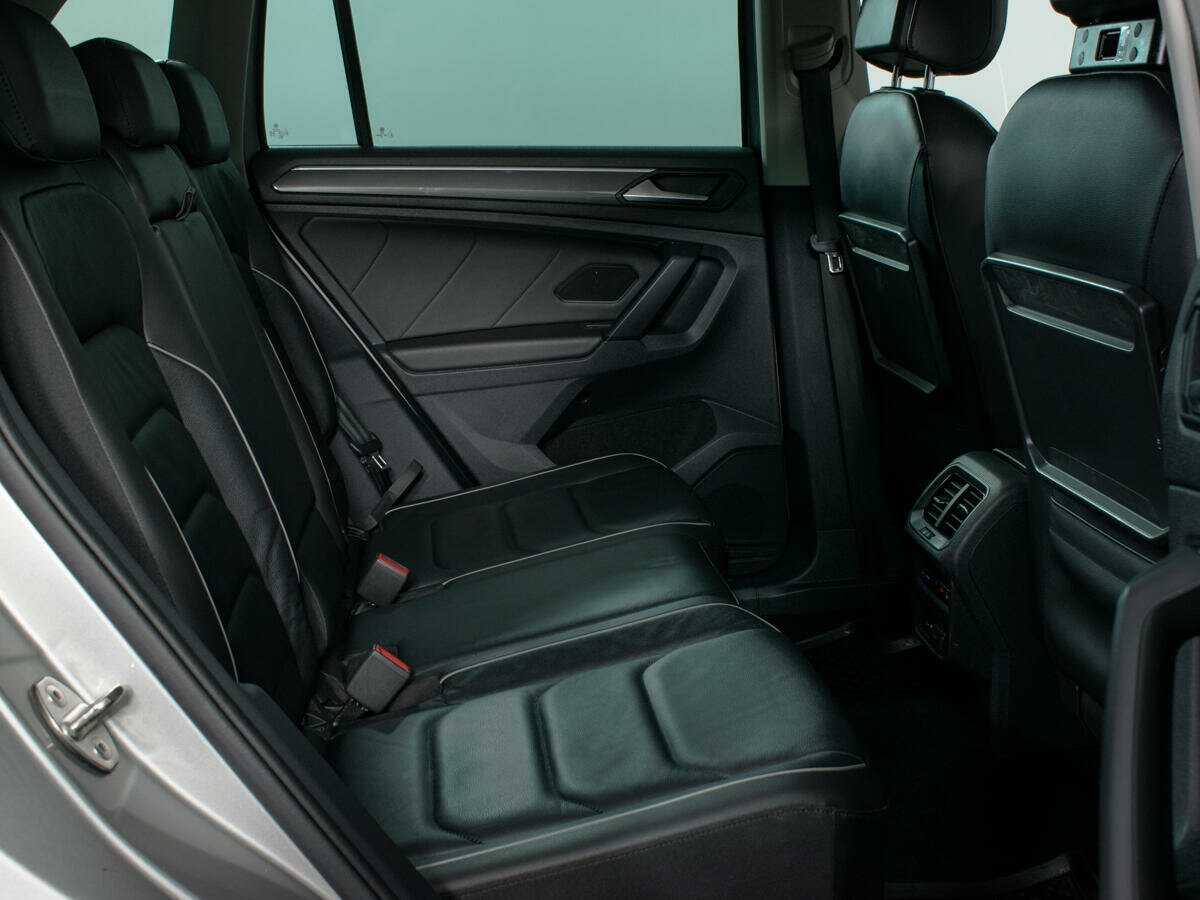 Volkswagen Tiguan с пробегом — 2018 год. Фото: #14