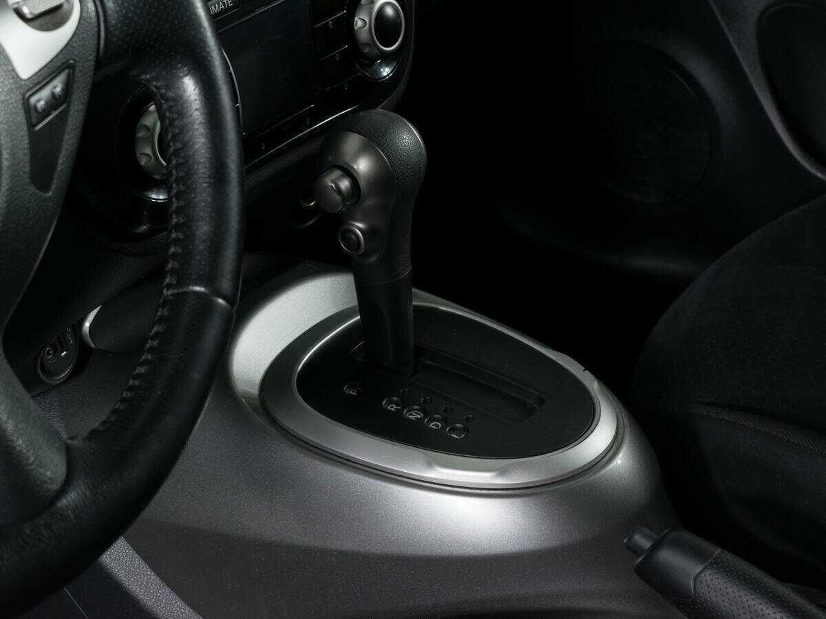 Nissan Juke с пробегом — 2012 год. Фото: #12