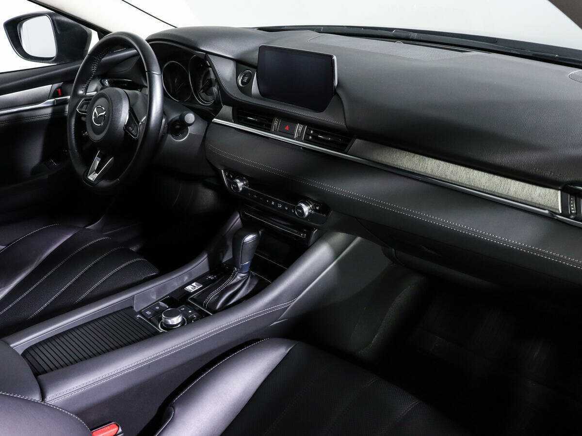 Mazda 6 с пробегом — 2022 год. Фото: #7
