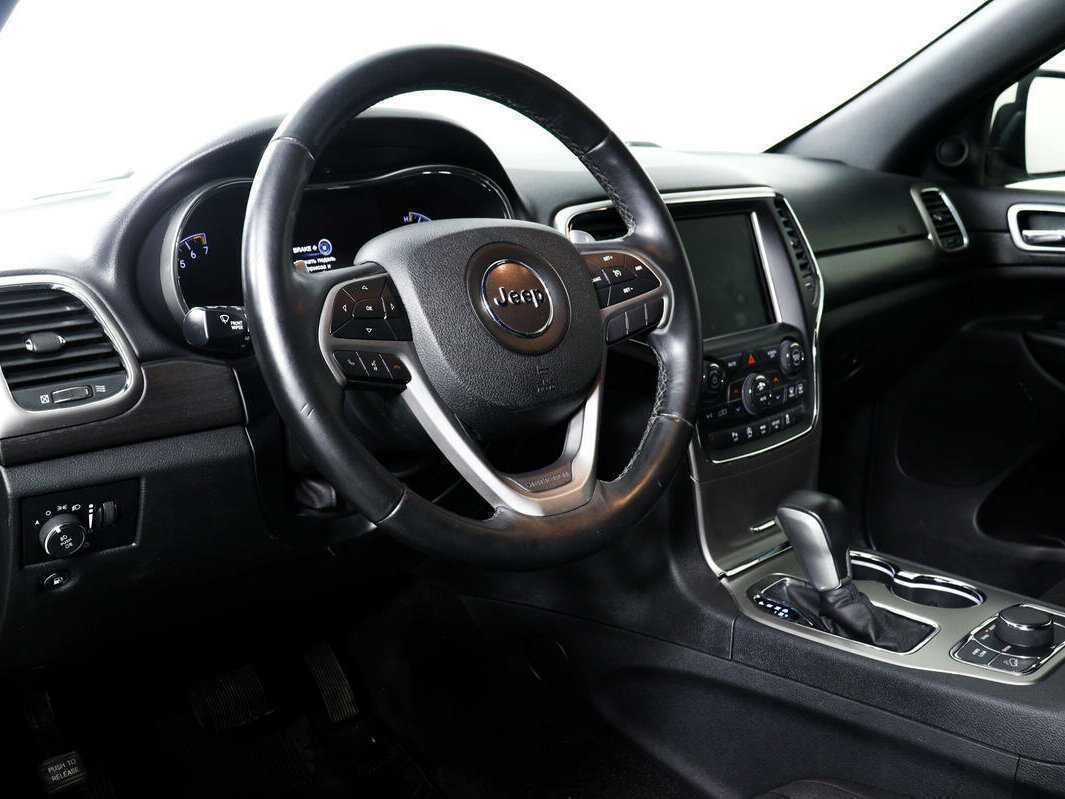 Jeep Grand Cherokee с пробегом — 2018 год. Фото: #12