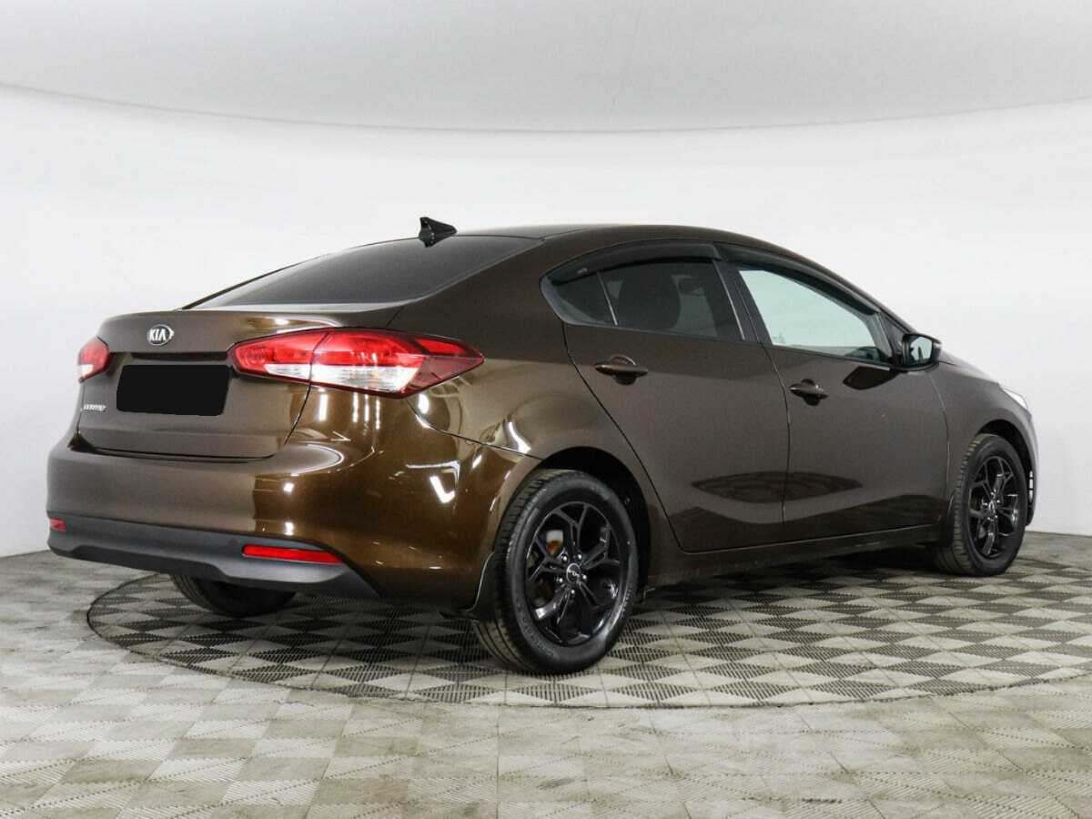 Kia Cerato с пробегом — 2017 год. Фото: #4