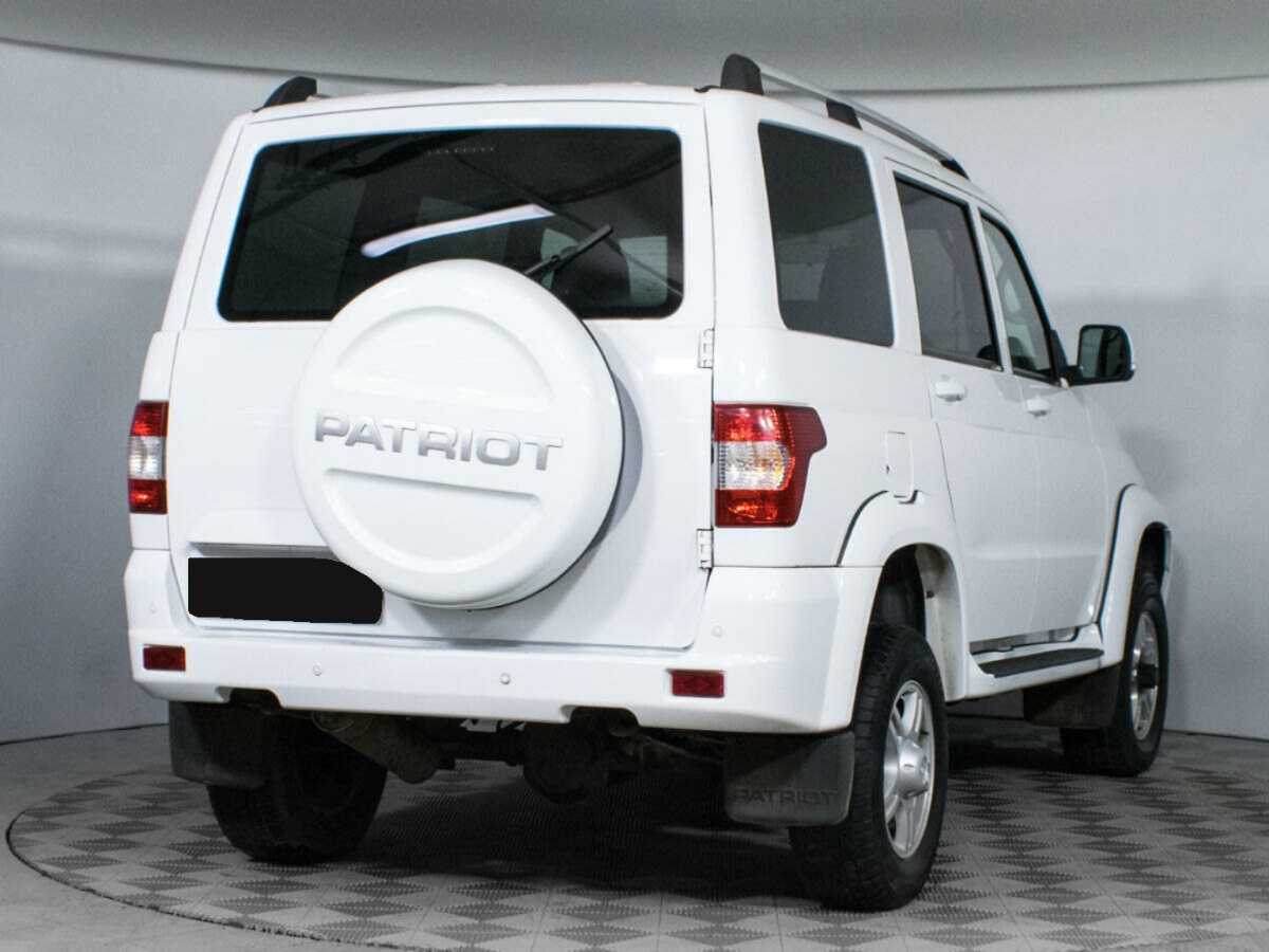 УАЗ Patriot с пробегом — 2018 год. Фото: #4