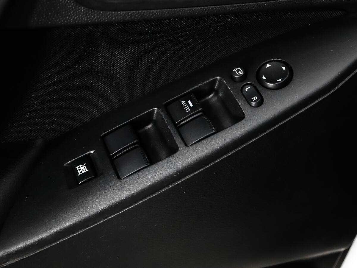 Mazda 3 с пробегом — 2013 год. Фото: #12