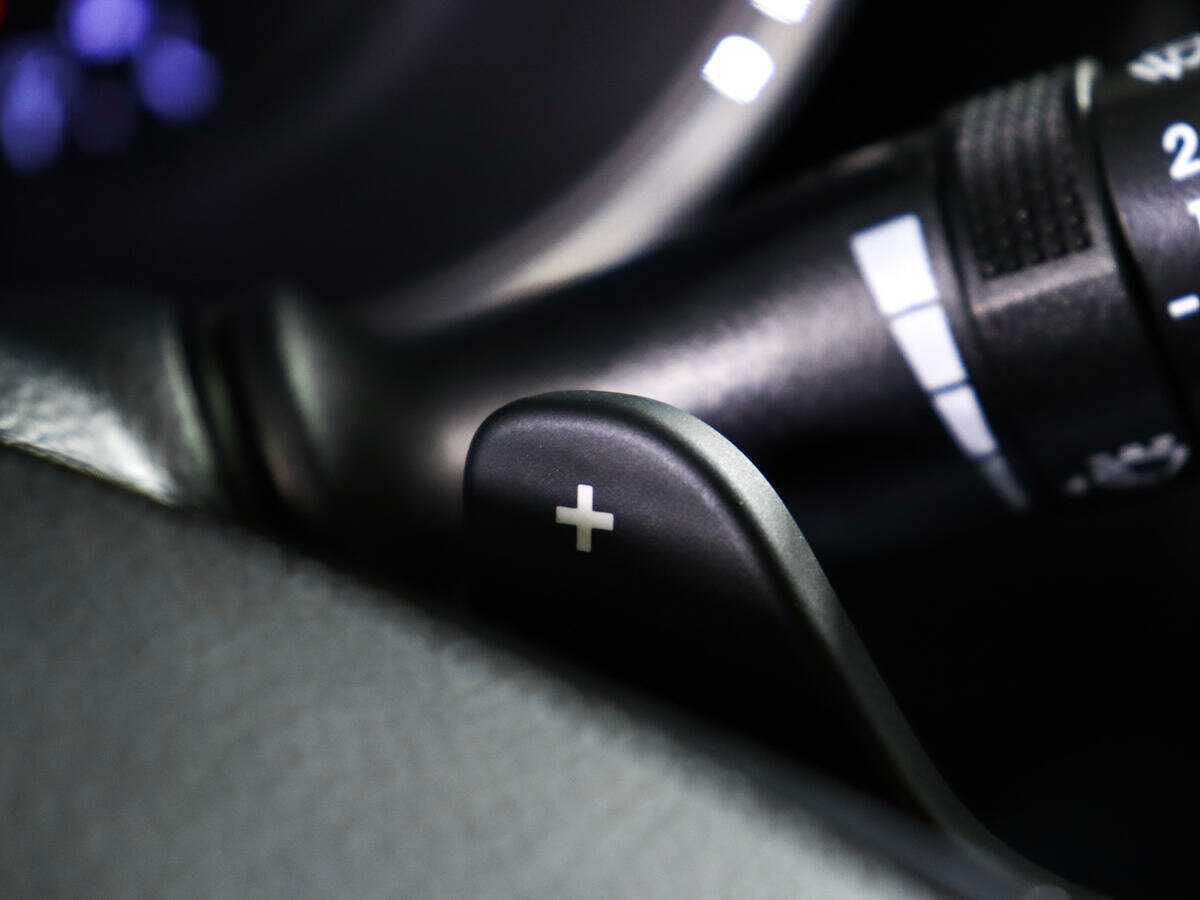 Kia Cerato с пробегом — 2015 год. Фото: #17