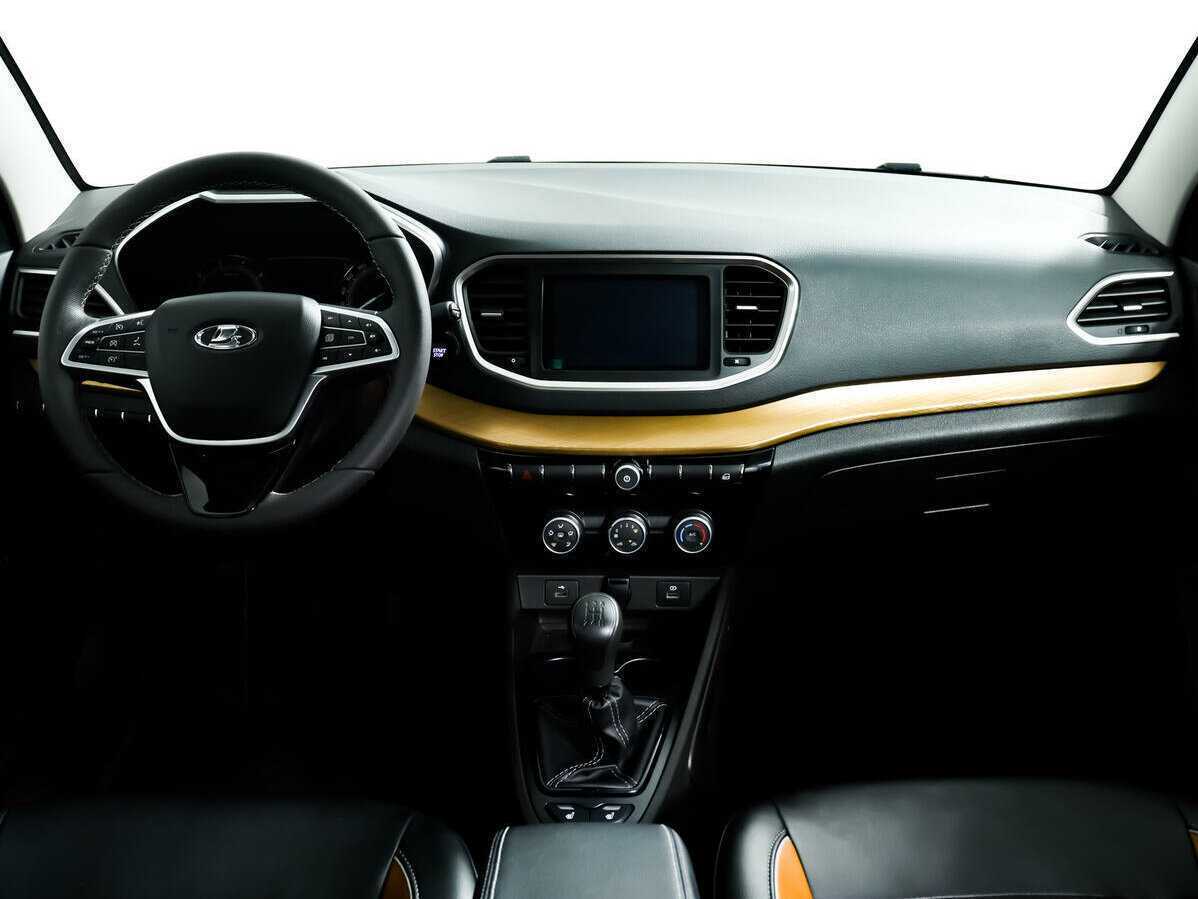 Lada (ВАЗ) Vesta с пробегом — 2023 год. Фото: #10