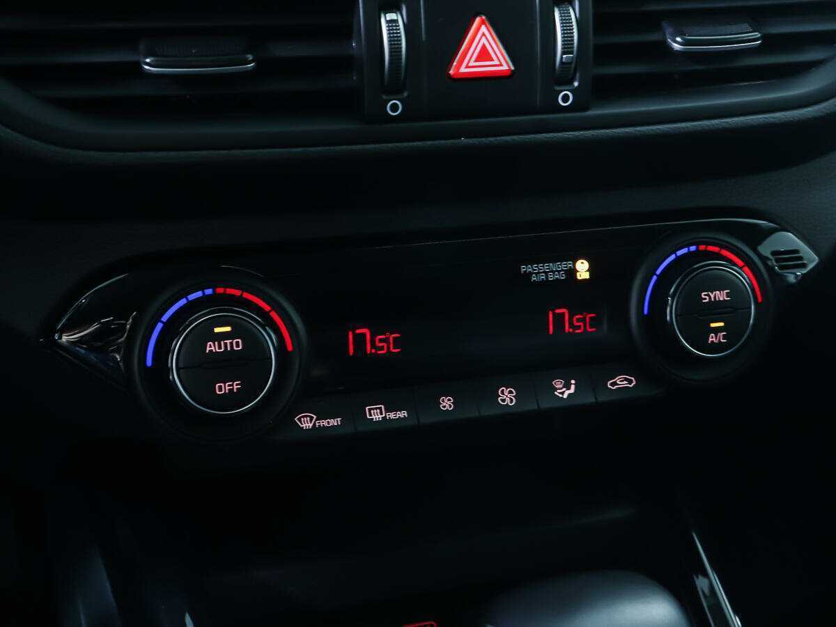 Kia Cerato с пробегом — 2020 год. Фото: #16