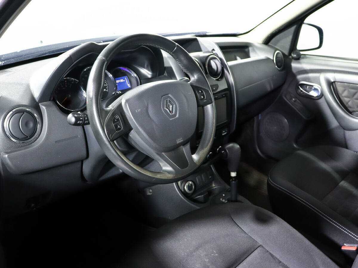 Renault Duster с пробегом — 2017 год. Фото: #13