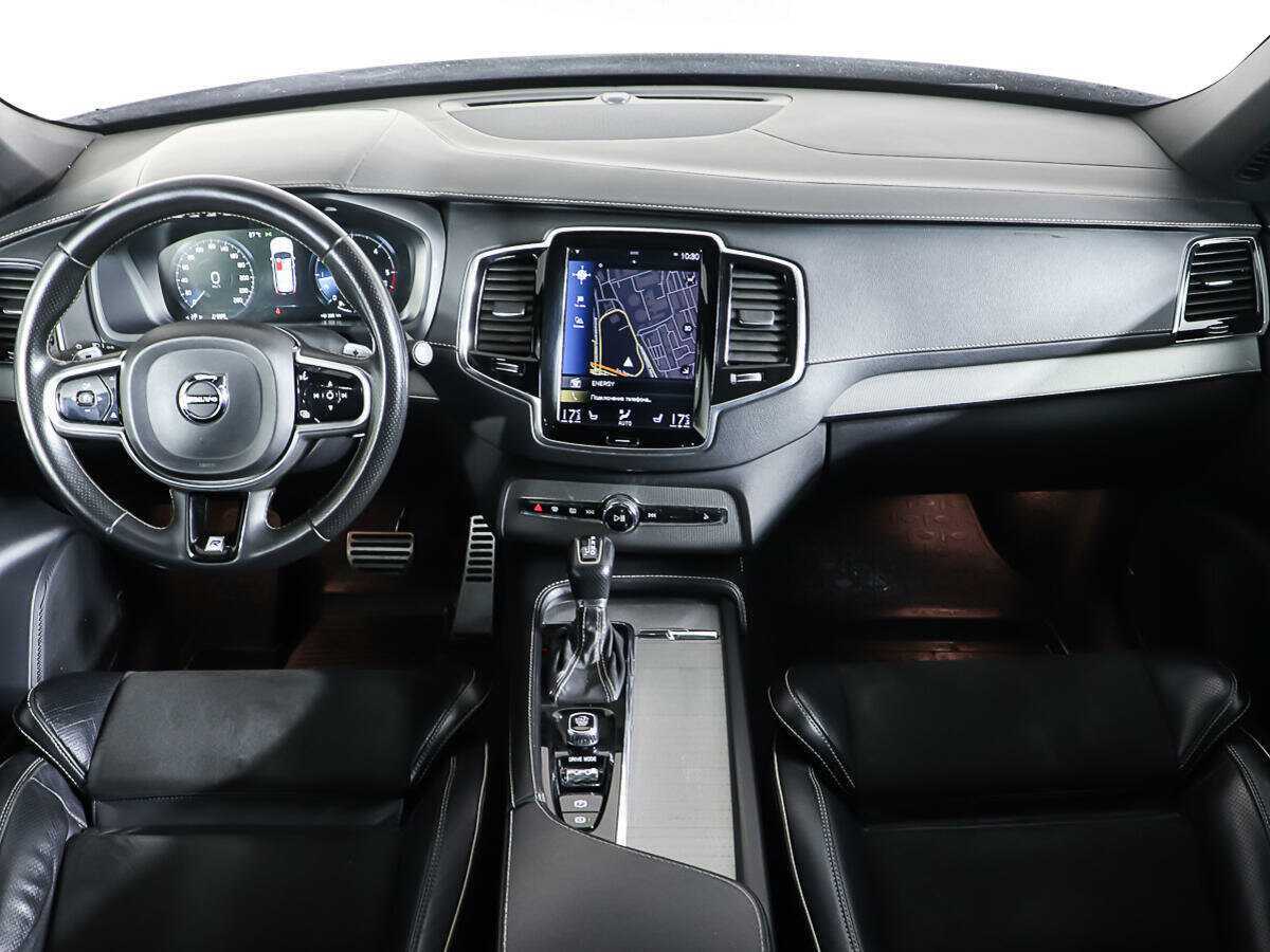 Volvo XC90 с пробегом — 2017 год. Фото: #11