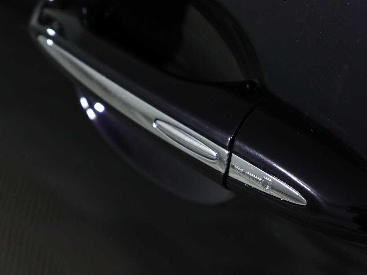 Jaguar XJ с пробегом — 2014 год. Фото: #22