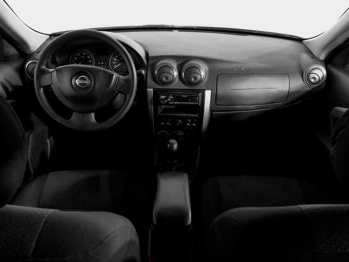 Nissan Almera с пробегом — 2017 год. Фото: #11