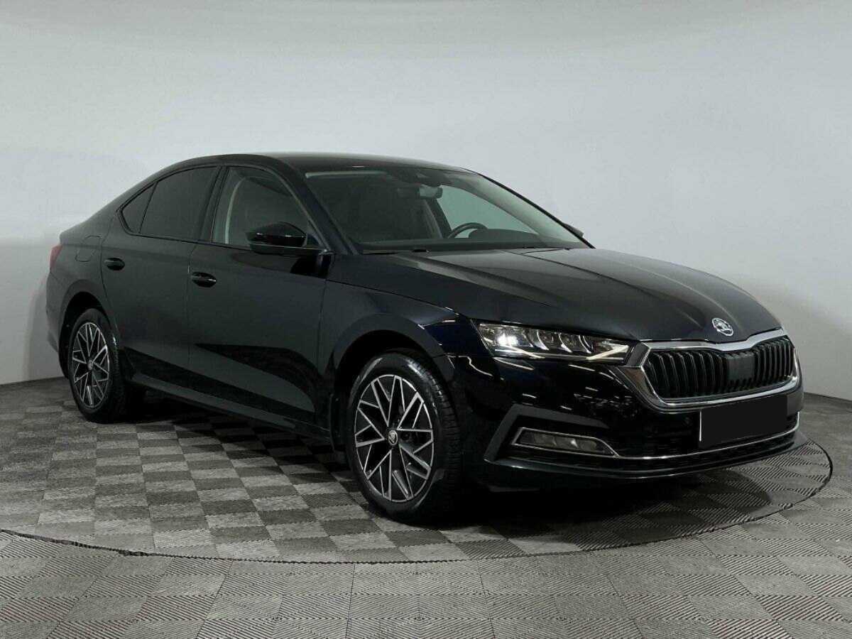 Skoda Octavia с пробегом — 2021 год. Фото: #2