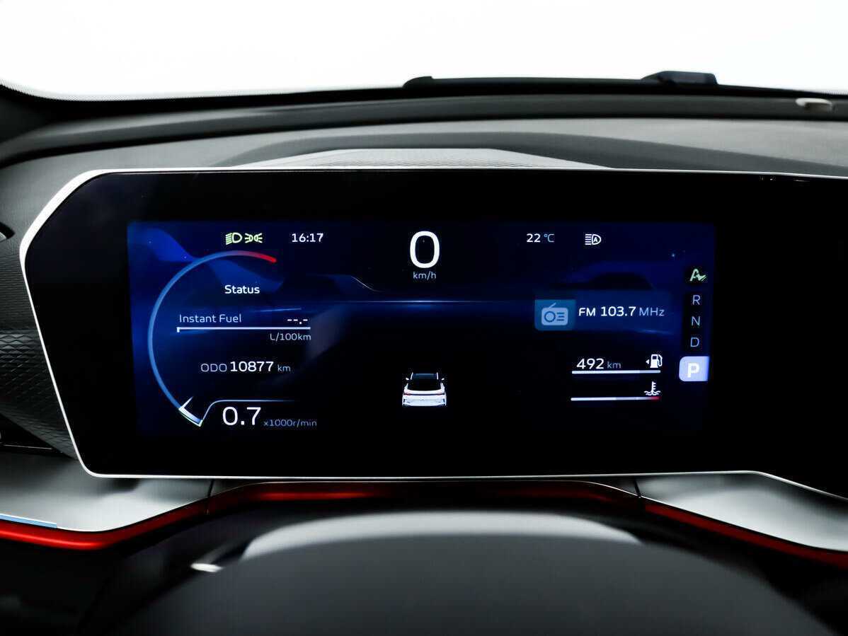 Geely Coolray с пробегом — 2023 год. Фото: #9